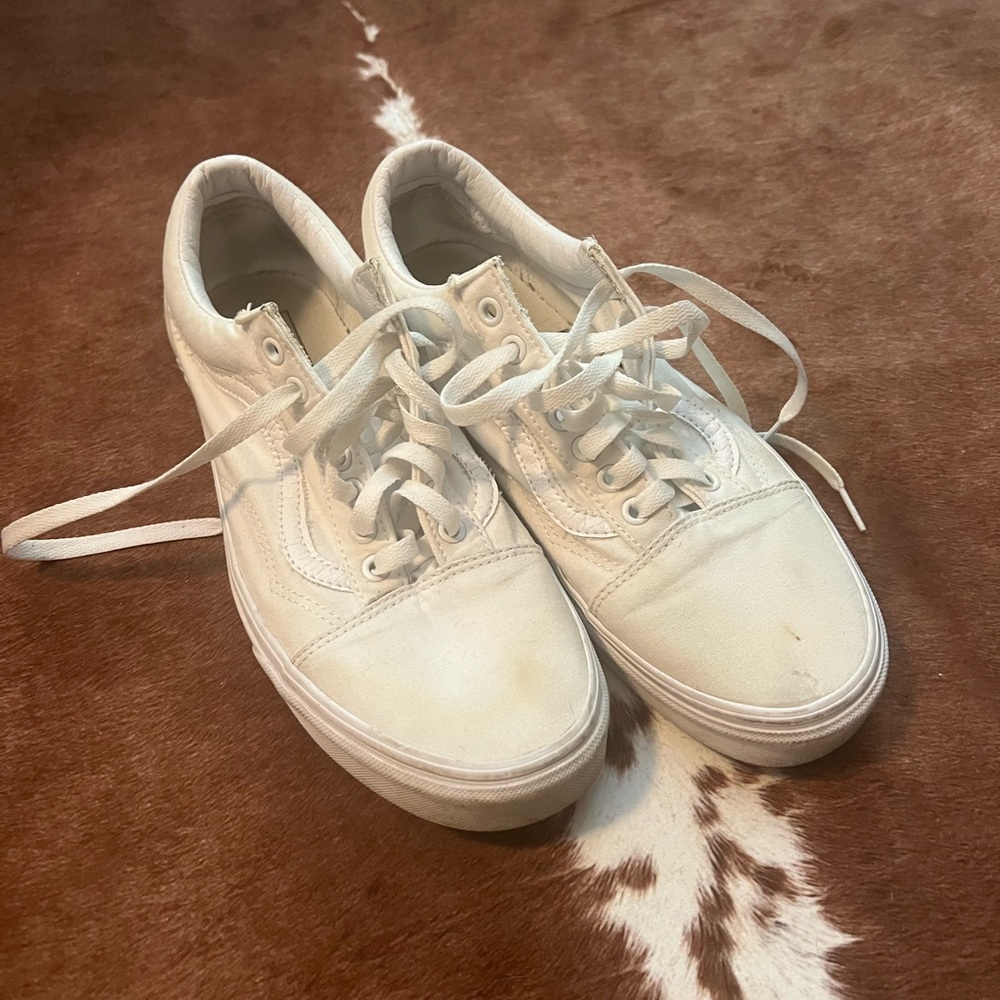 White Casual Sneakers